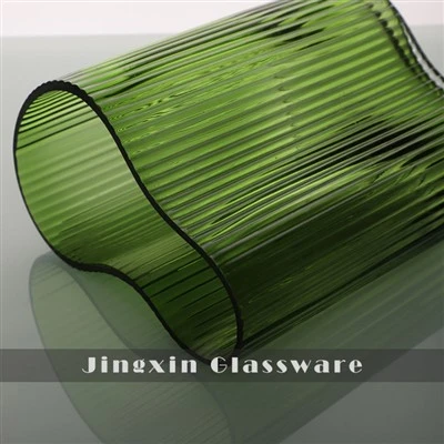 Ntsuab Striped iav Vase